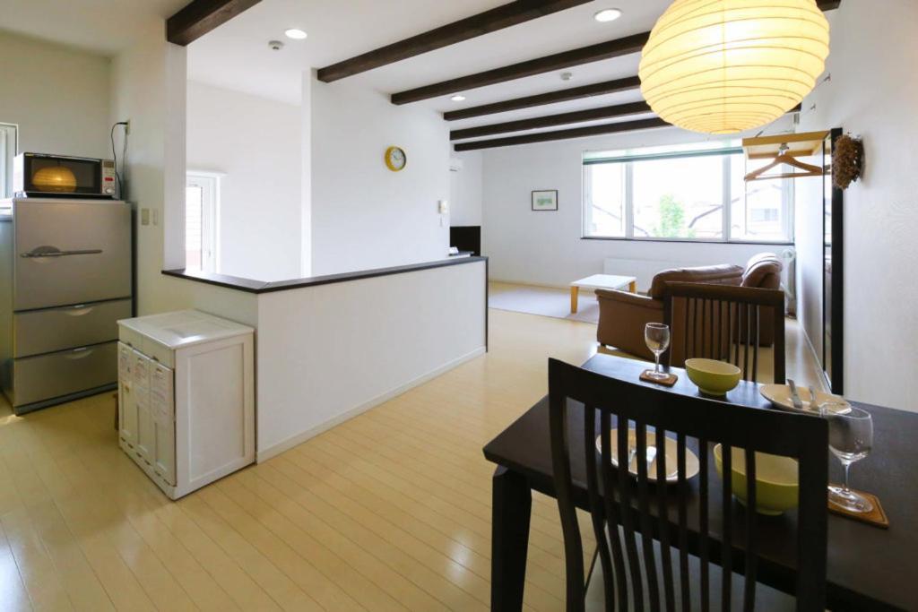 Tsuru Apartments Furano Luaran gambar